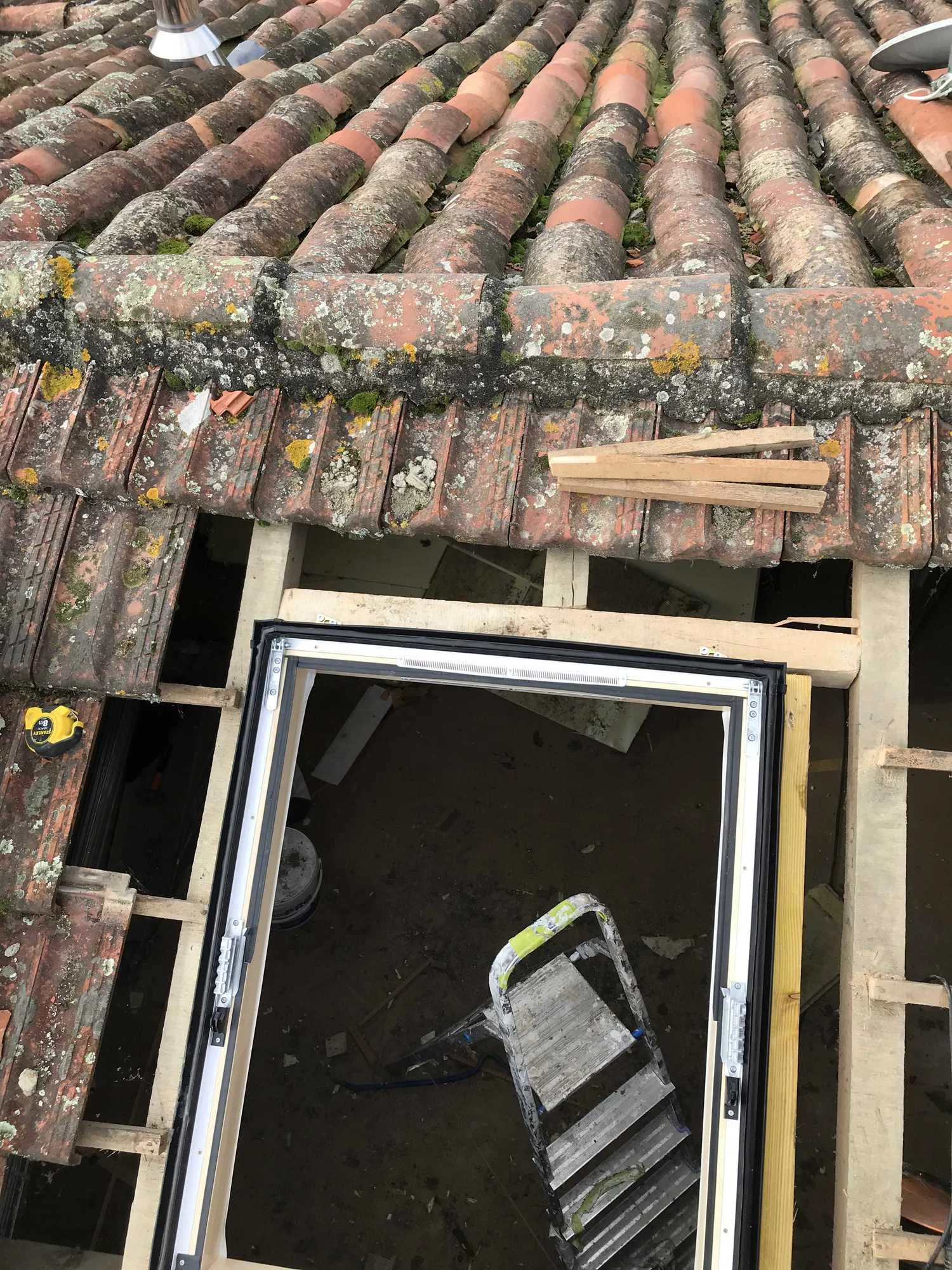 Étanchéité toiture tuiles Alpes-Maritimes 06